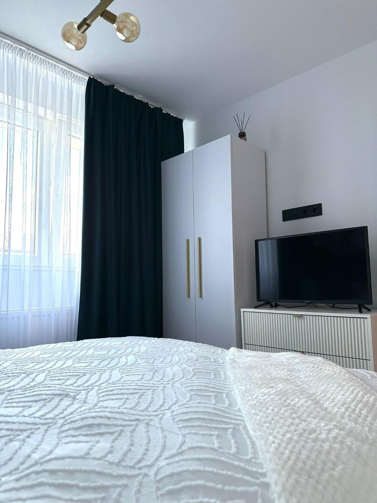 Evelyn Apartment Bistriţa Esterno foto