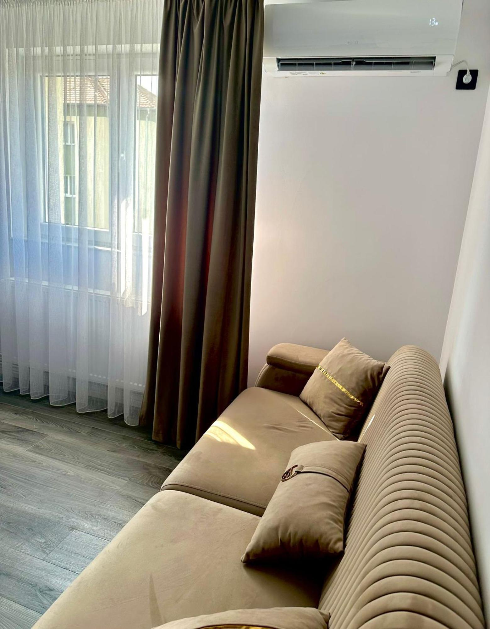 Evelyn Apartment Bistriţa Esterno foto